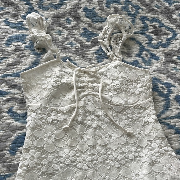 💕Beautiful Cream Lace Tank Top💕 - Picture 7 of 7